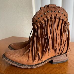 Liberty Black Meriwether Fringe Studded Ankle Boots Brown Leather Western Size 6